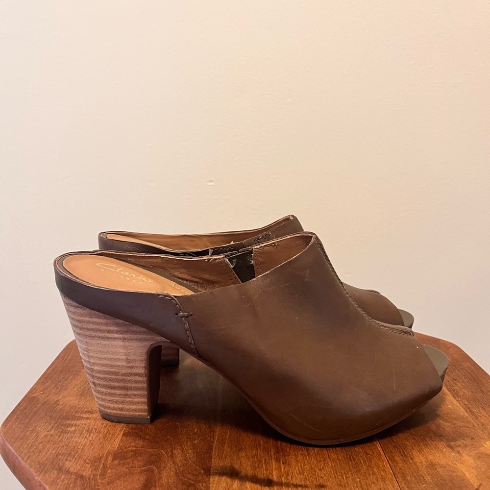 Brown Leather Women's Mules